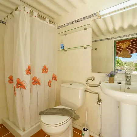 C288 Rotes By Mallorca Selection Puerto Pollensa